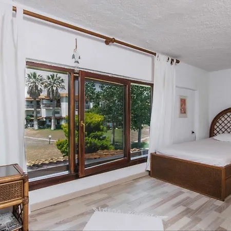 F & B Summer Collection - Kassandra - Fourka Apartament