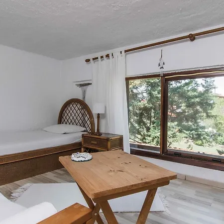 Apartament F & B Summer Collection - Kassandra - Fourka