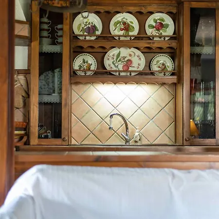 F & B Summer Collection - Kassandra - Fourka شقة