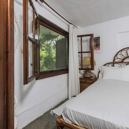 F & B Summer Collection - Kassandra - Fourka شقة *