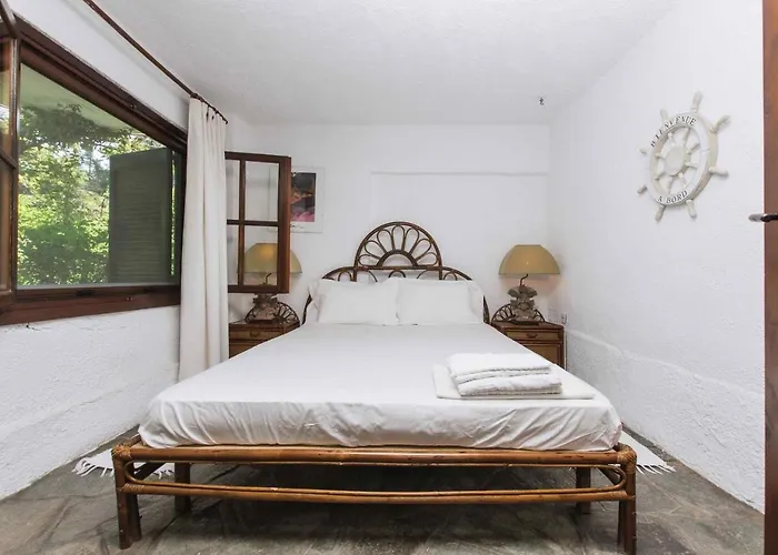 F & B Summer Collection - Kassandra - Fourka Skála Foúrkas