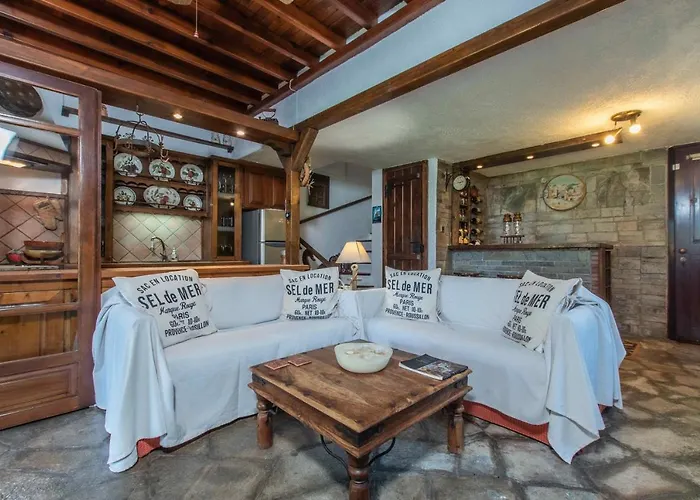 F & B Summer Collection - Kassandra - Fourka 公寓