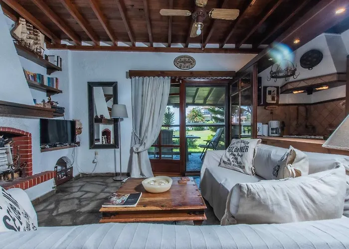 F & B Summer Collection - Kassandra - Fourka *